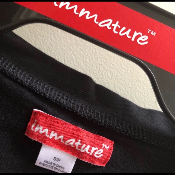 Nursing Top - Picture 2 of 3